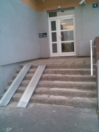 Vstupní portály bytových domů